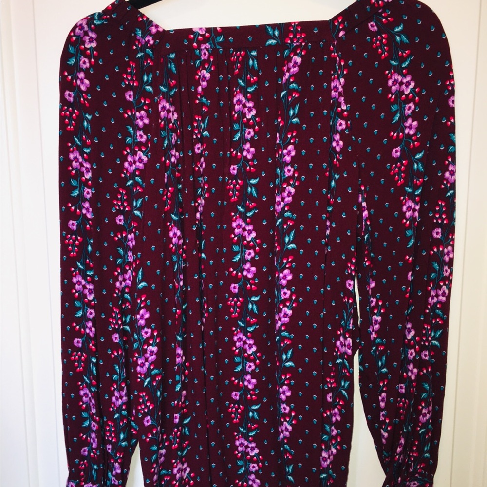 Old Navy Colorful Blouse - Picture 2 of 3